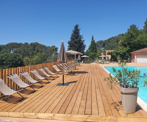 camping-chantecler-activites-services-piscine-2